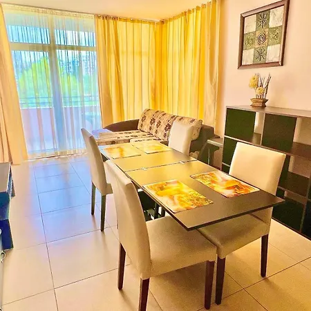 Grand Kamelia Sunny 써니비치