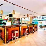 Grand Kamelia Sunny 아파트