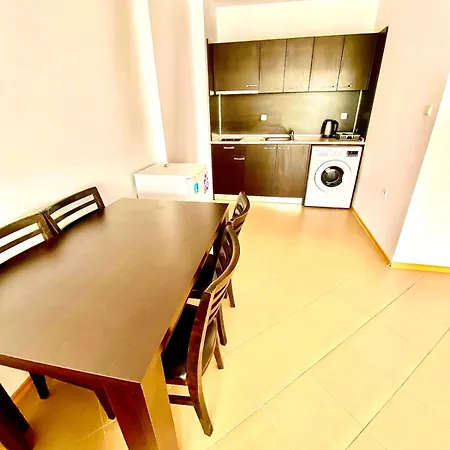 Apartment Grand Kamelia Sunny *